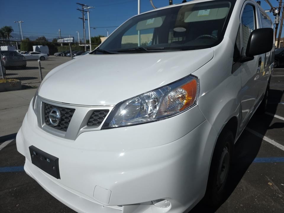 2015 Nissan NV200