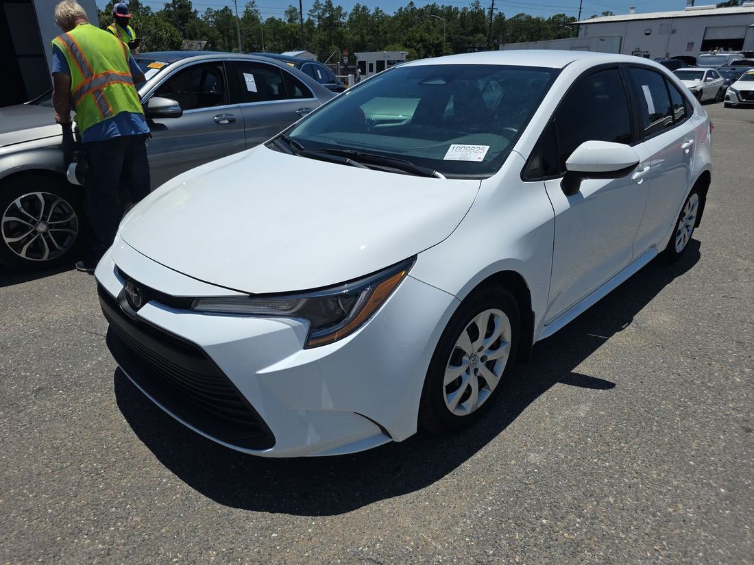 2025 TOYOTA 18 Series