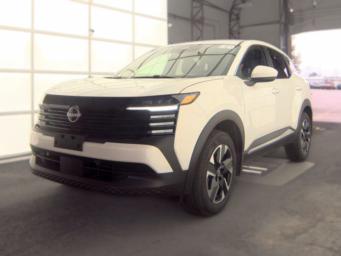 2025 NISSAN SV