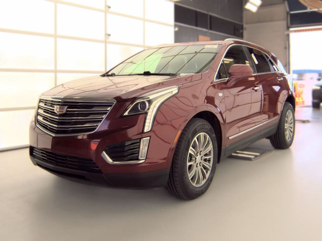2018 CADILLAC Luxury