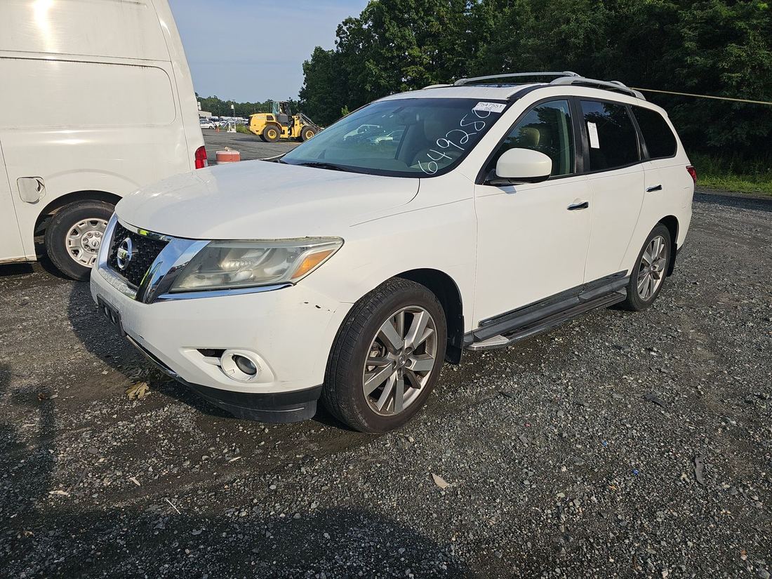2013 NISSAN Pathfinder