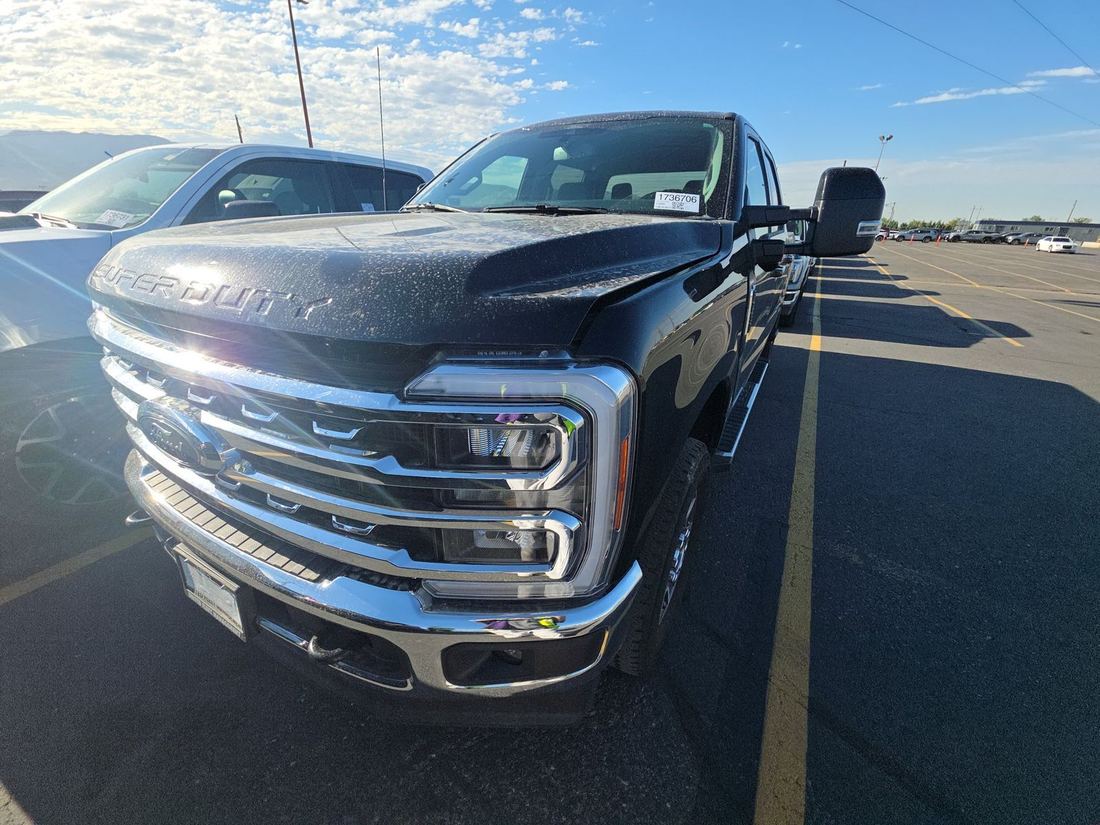2025 FORD F-Series Super Duty-Single Rear Wheels