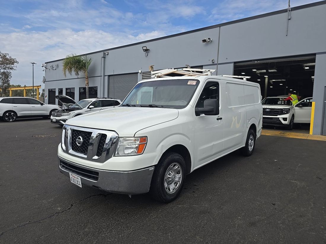 2013 NISSAN 1500/2500/3500