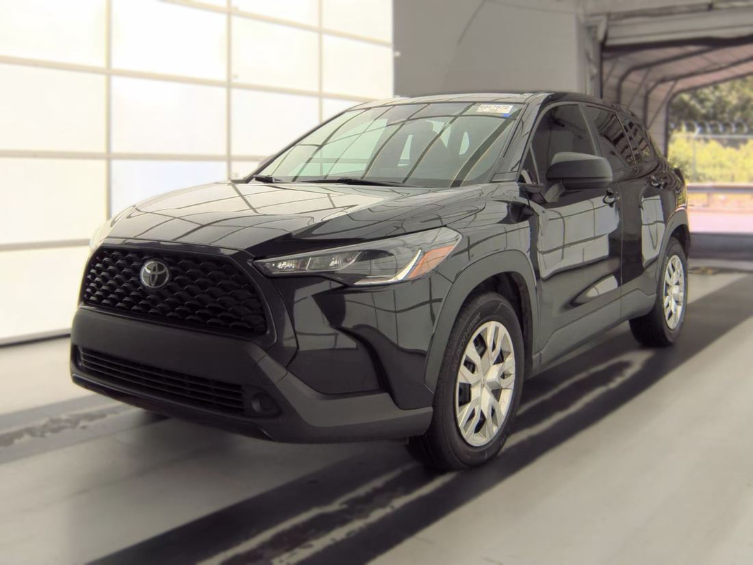 2024 TOYOTA 10 Series