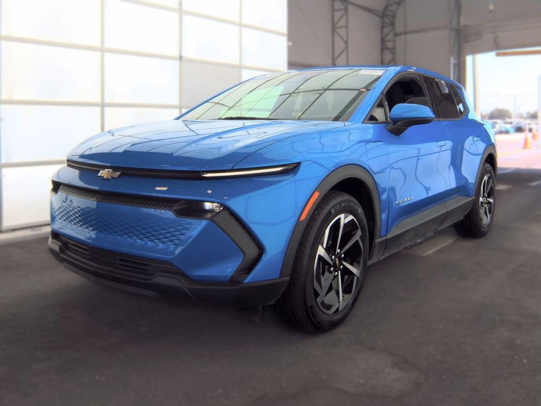 2025 CHEVROLET LT