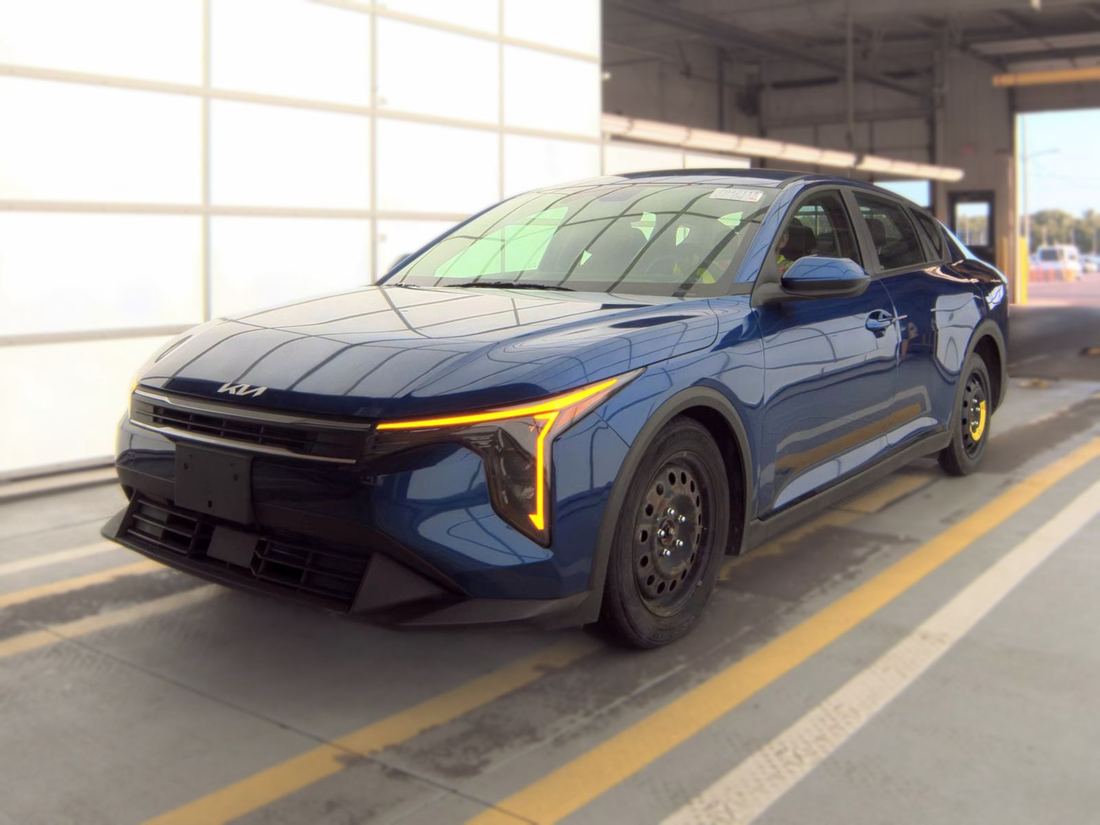 2025 KIA LX, LXS