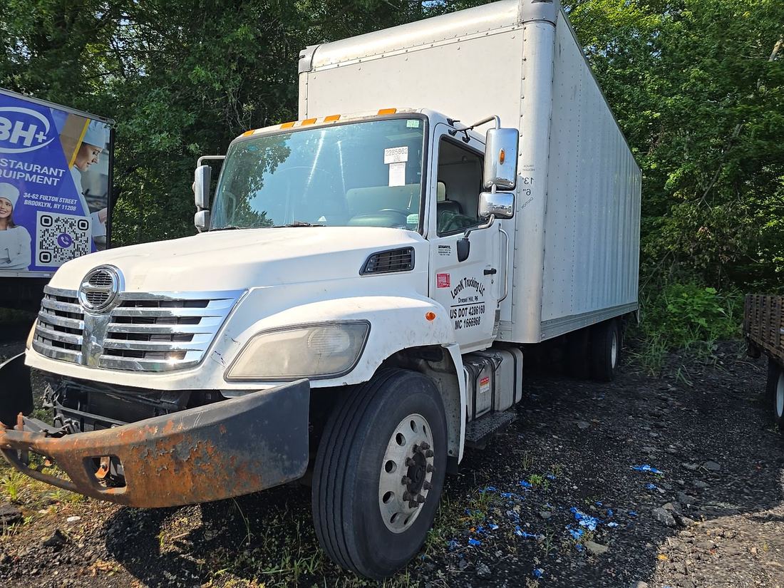 2019 HINO Conventional Type Truck