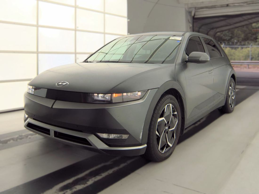 2023 HYUNDAI SEL