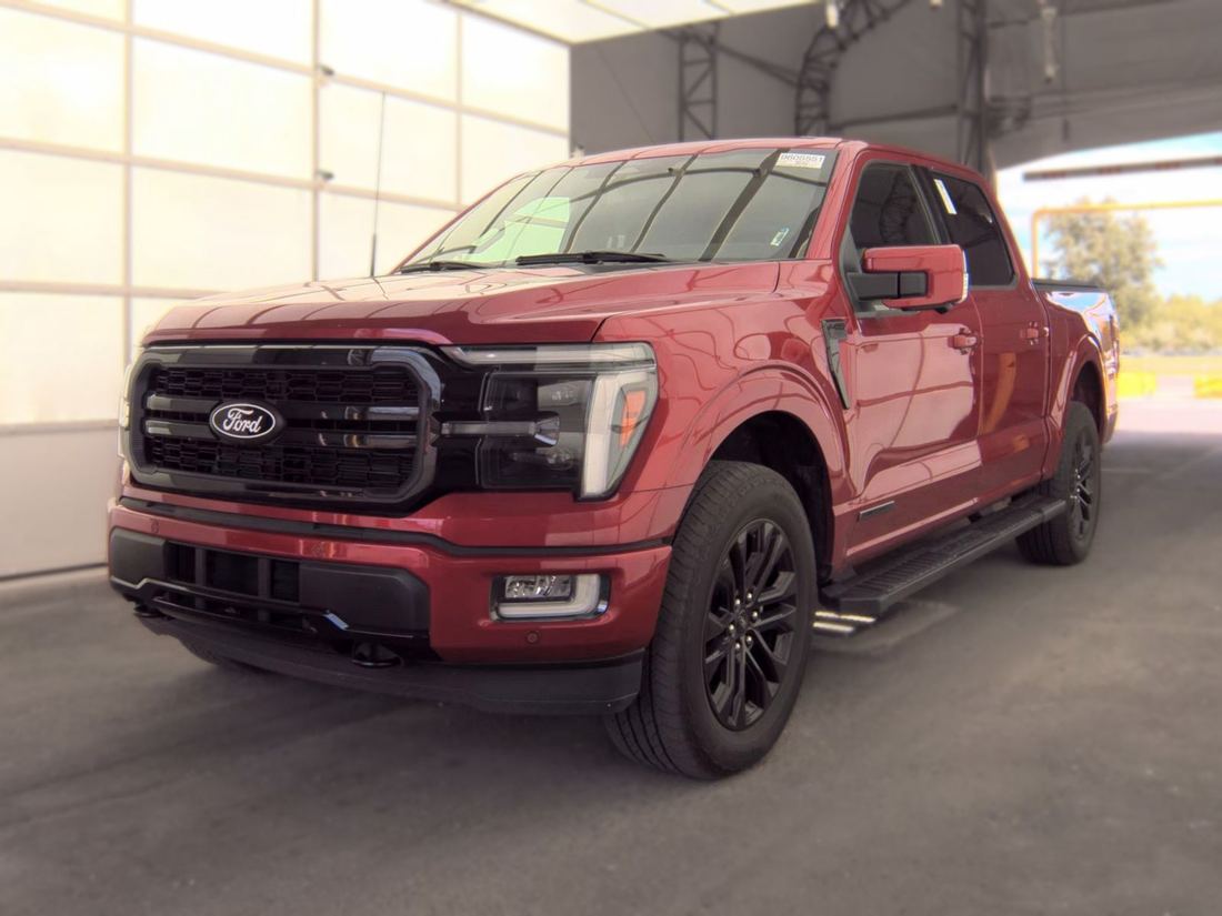 2024 FORD Lariat