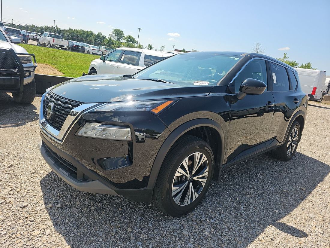 2023 NISSAN SV