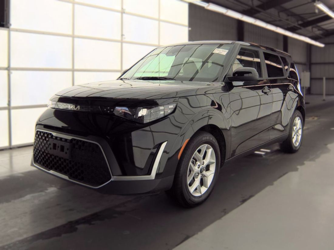 2025 KIA LX, S