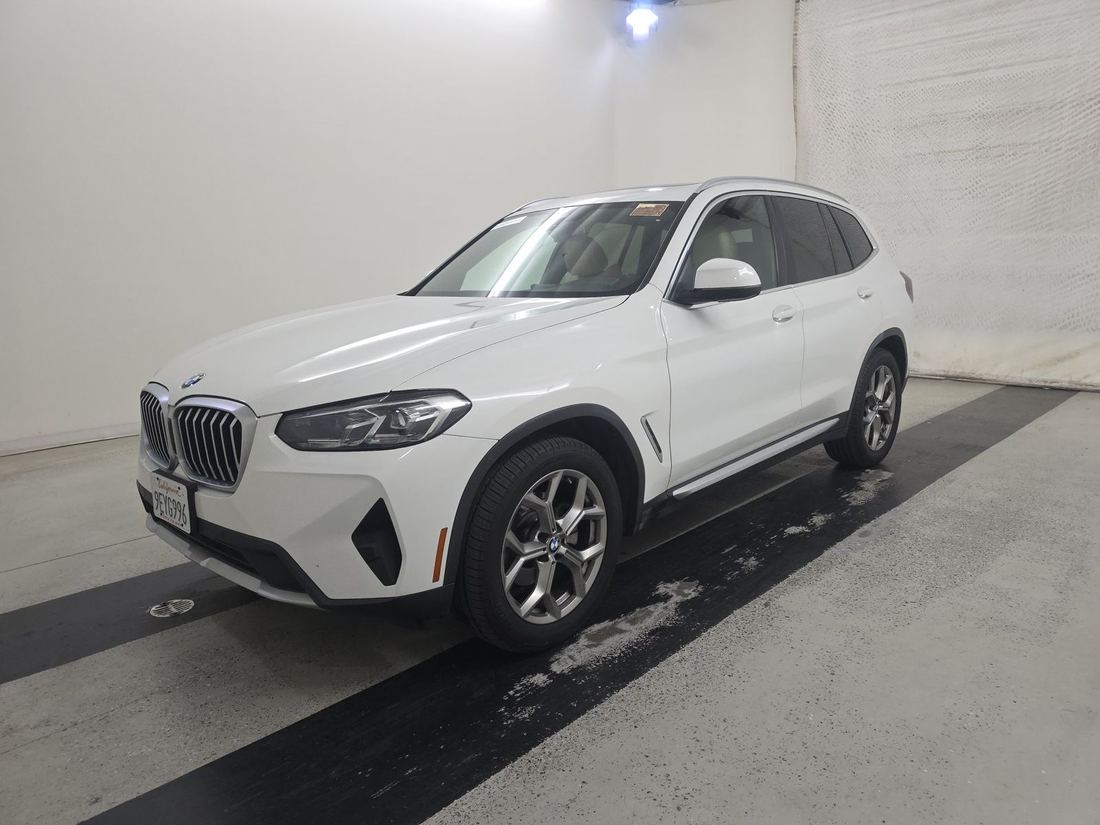2023 BMW xDrive30i
