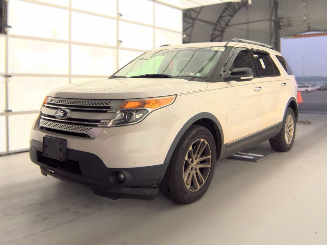 2013 FORD XLT