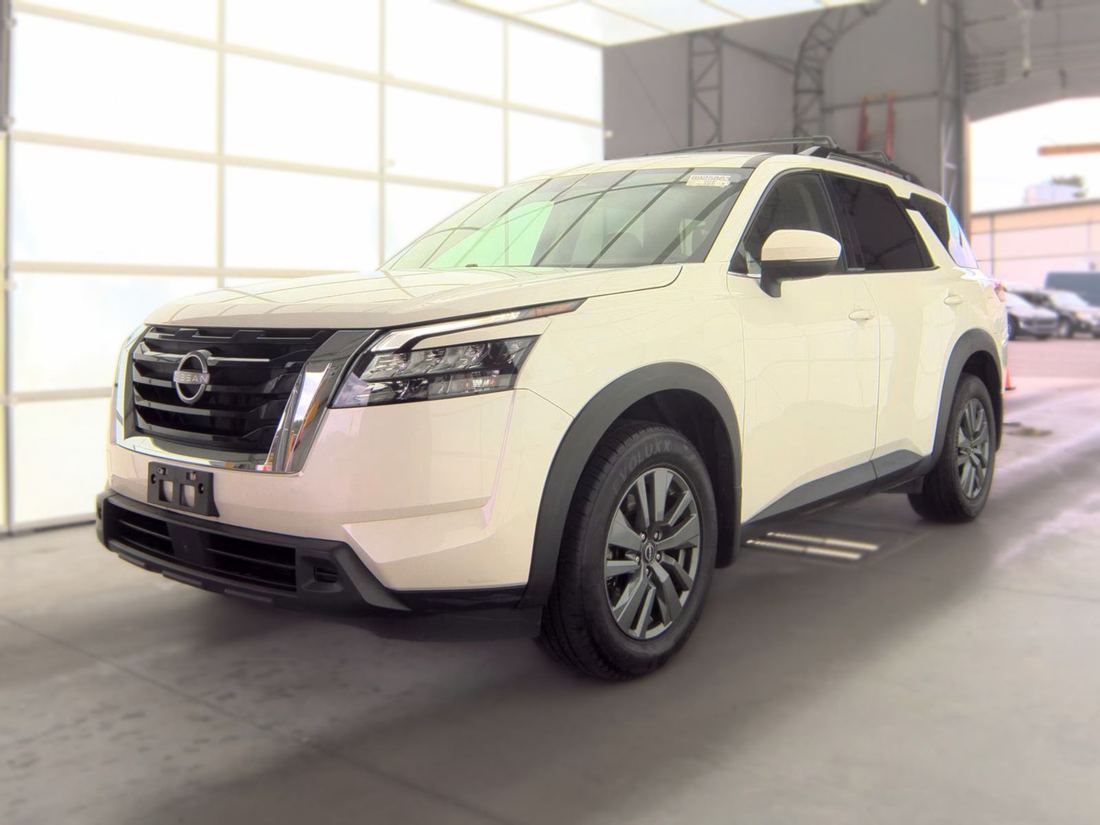 2024 NISSAN SV
