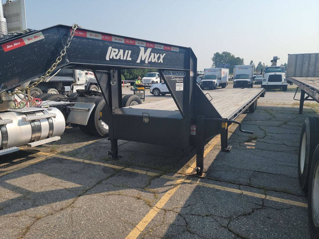2025 TRAILMAXX None