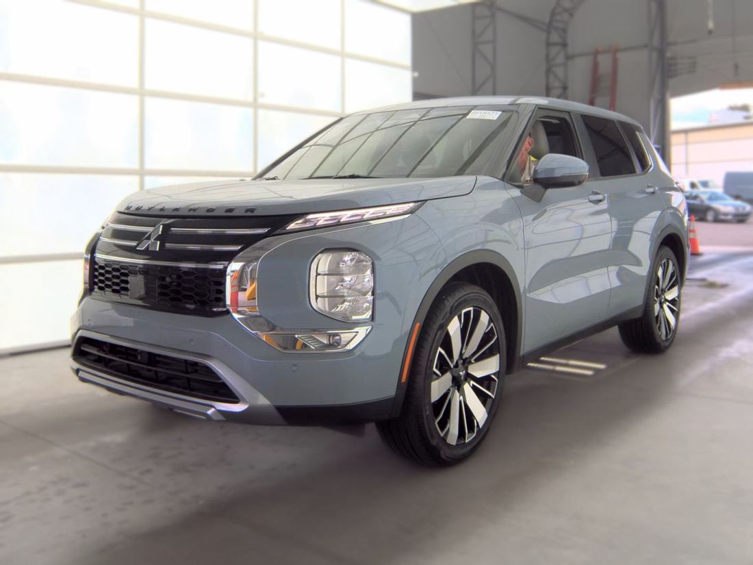 2025 MITSUBISHI SE, Trail Edition