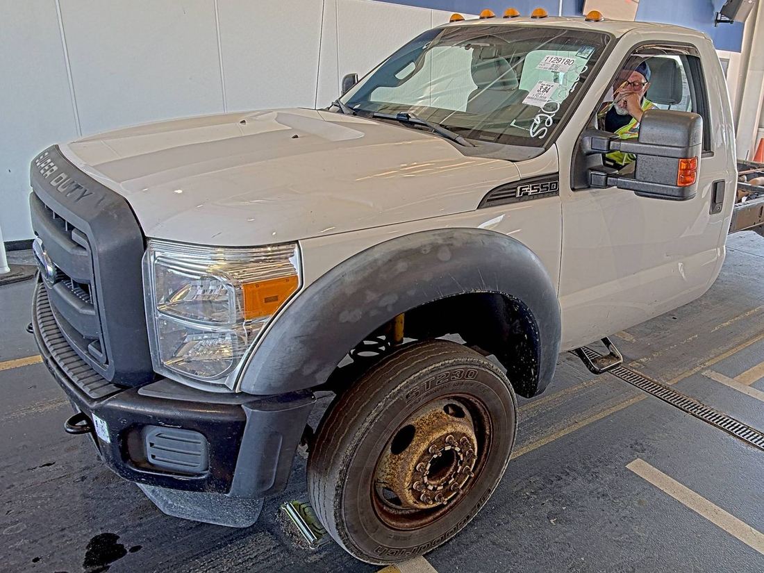 2011 FORD F-550