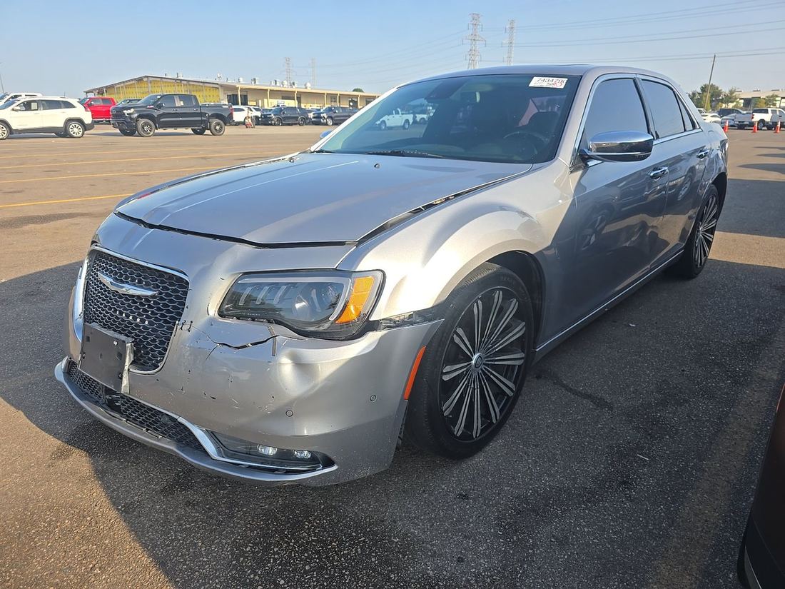 2017 CHRYSLER LX