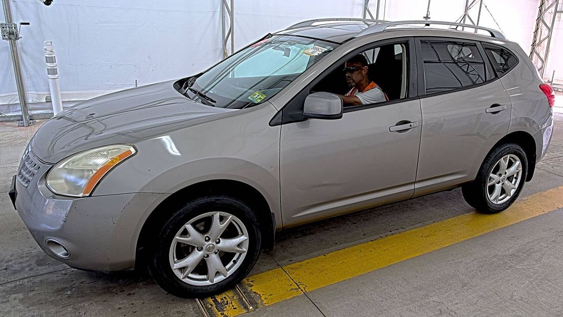 2009 NISSAN Rogue