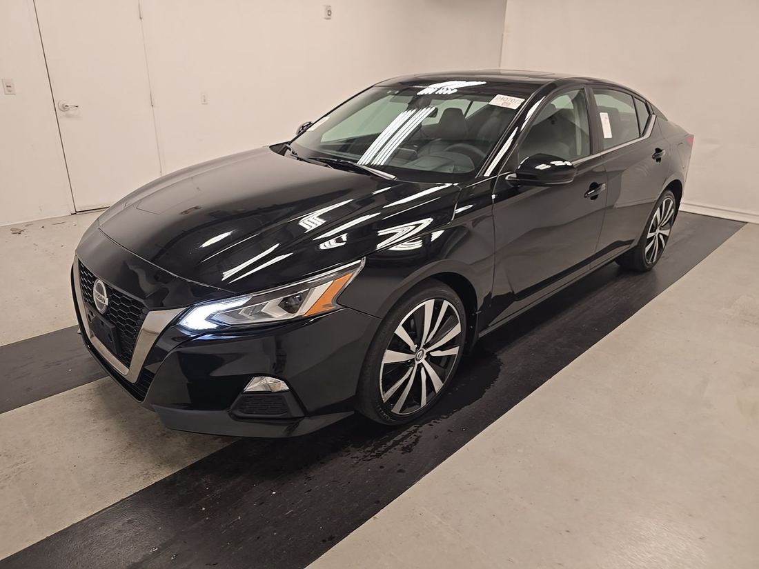 2019 NISSAN SR