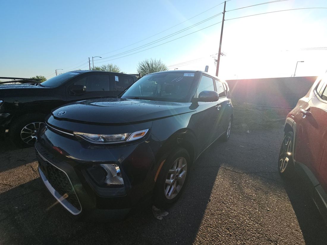 2020 KIA LX, S, X-Line