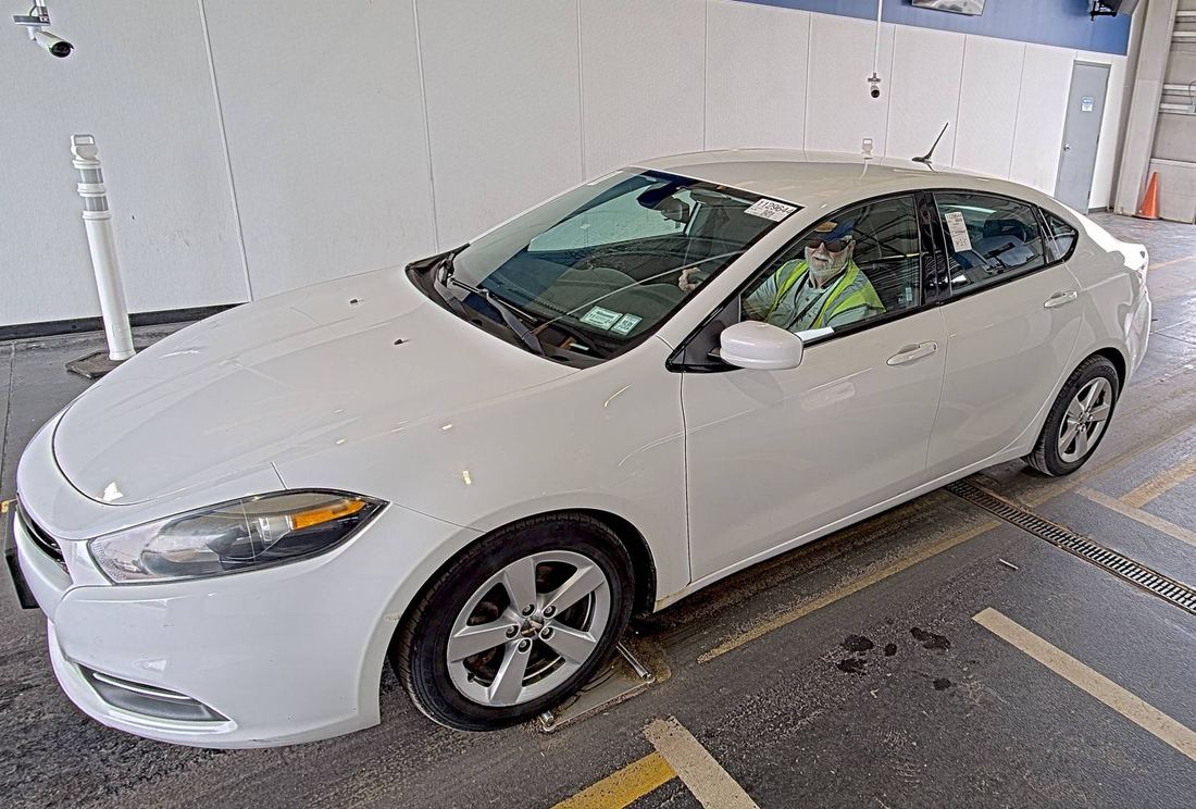 2015 DODGE SXT