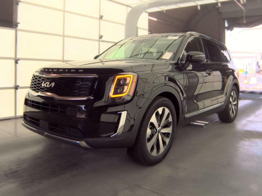 2022 KIA EX