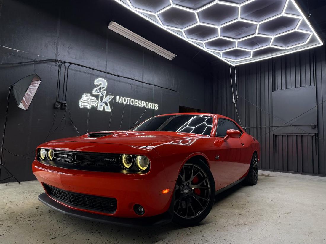 2016 Dodge LA