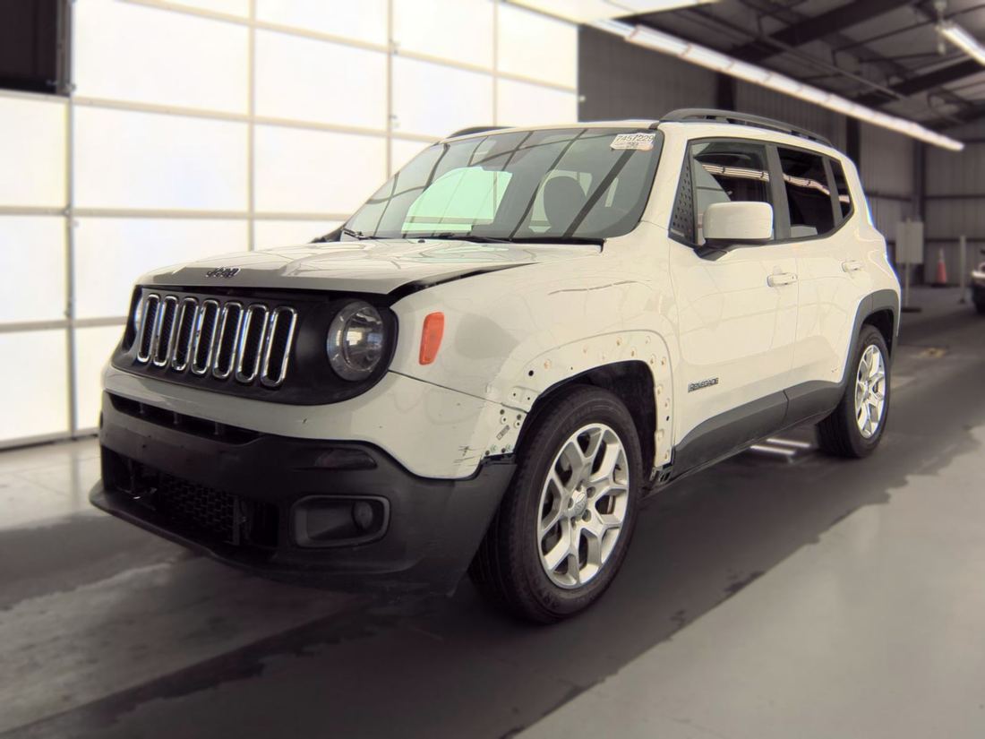 2017 JEEP Latitude (North for Canada)