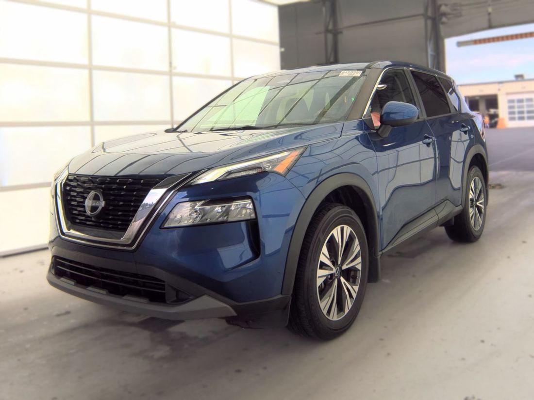 2023 NISSAN SV
