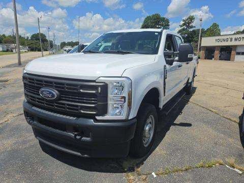 2024 Ford F-Series Super Duty-Single Rear Wheels