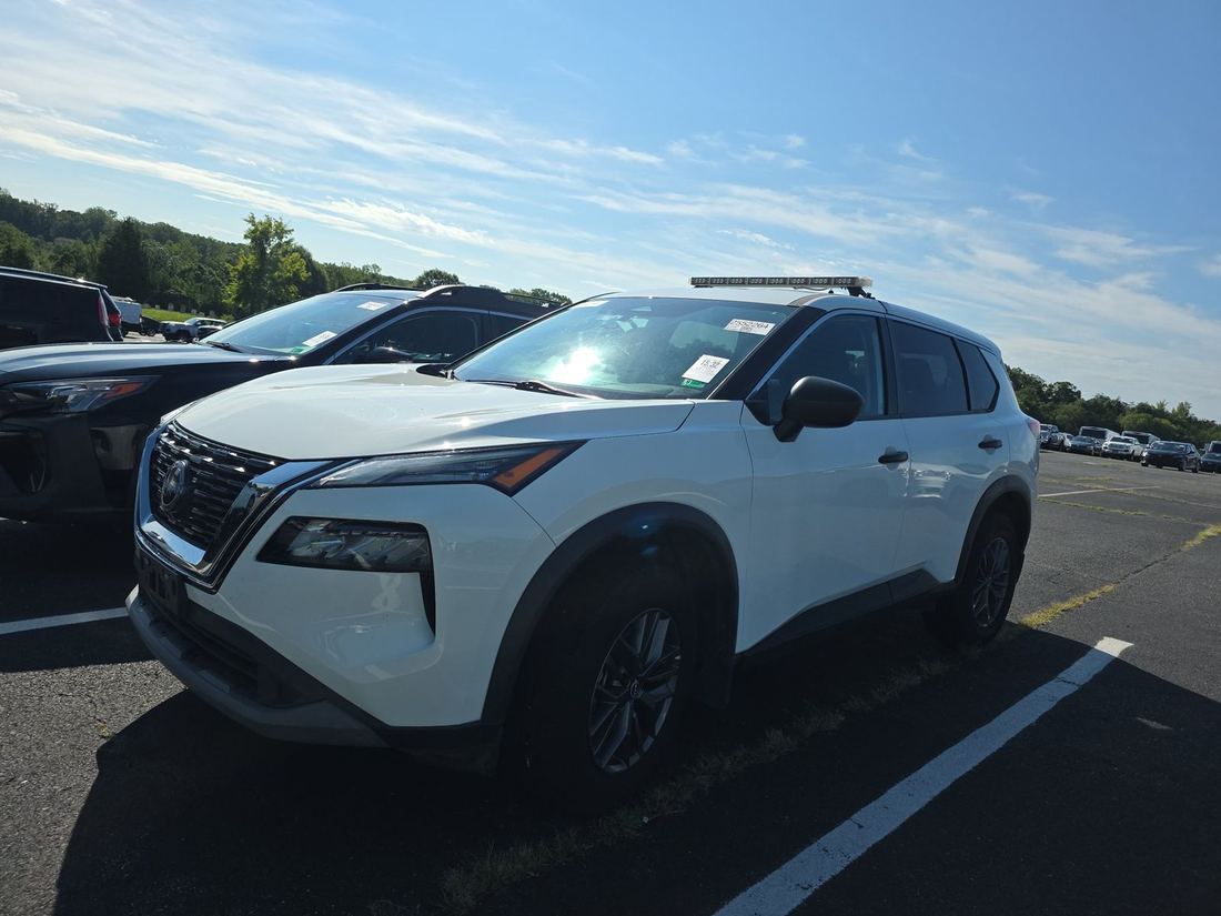 2022 Nissan S