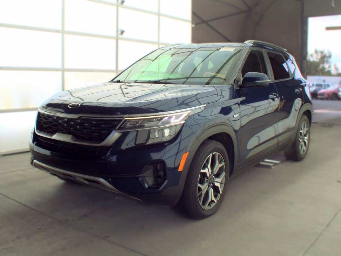 2021 KIA EX