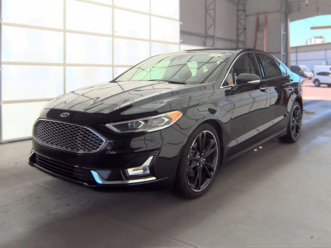 2020 FORD Titanium