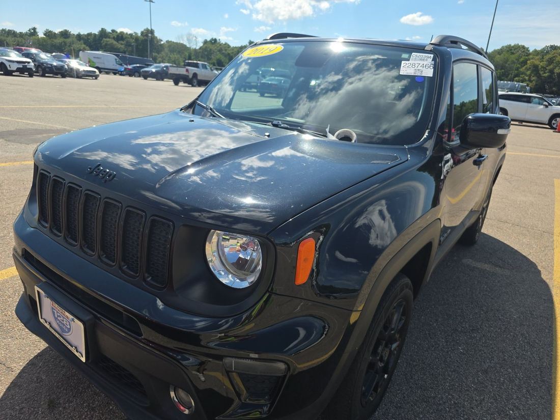 2019 JEEP Latitude, North, Longitude