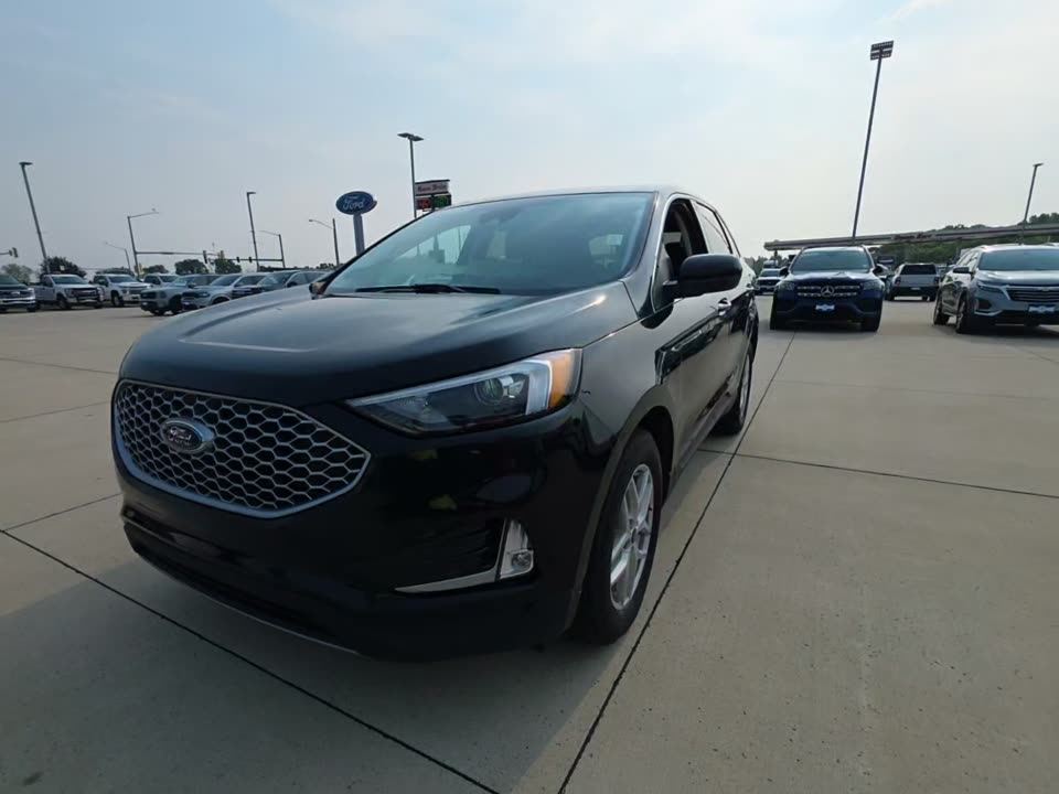 2023 Ford SEL