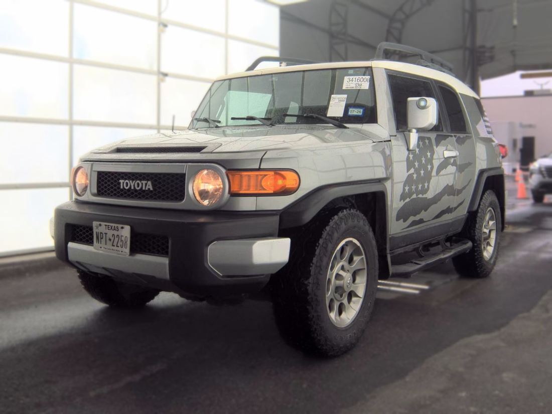 2011 Toyota GSJ15L/GSJ10L