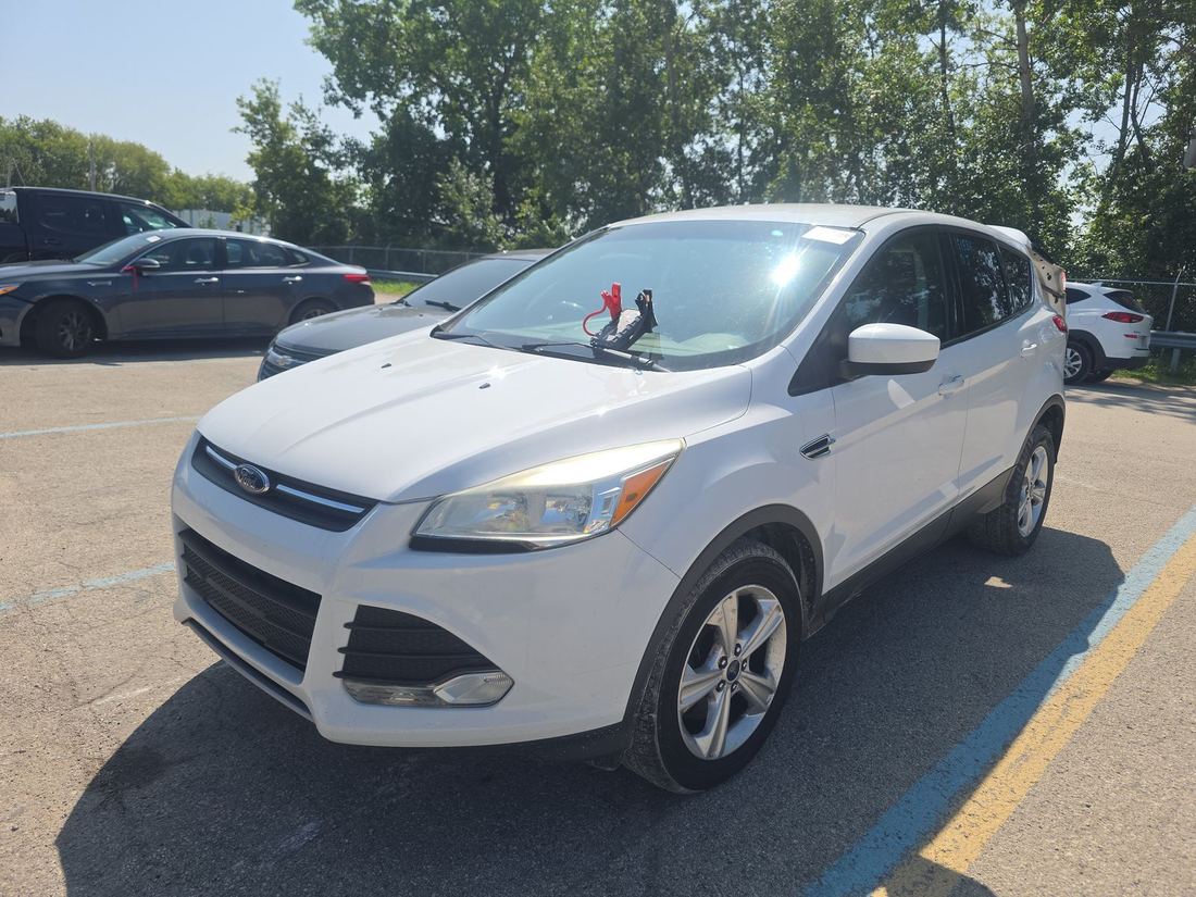 2014 FORD SE