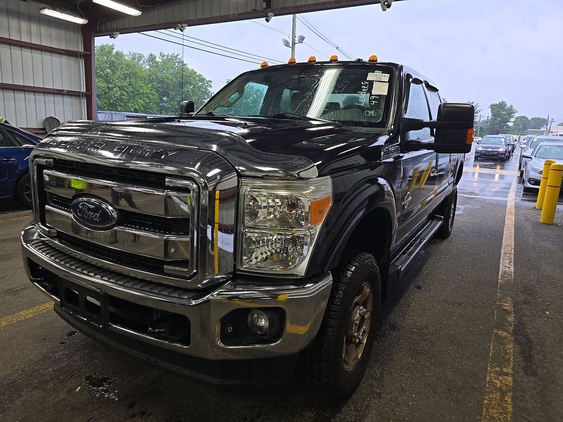 2015 FORD Super Duty - Single Rear Wheel