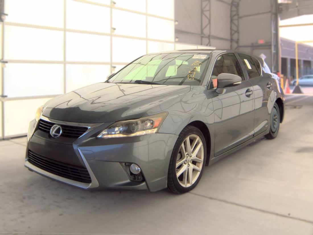 2014 Lexus ZWA10L