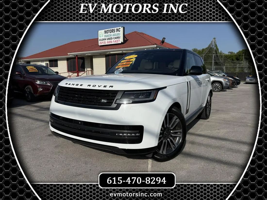 2023 Land Rover SE