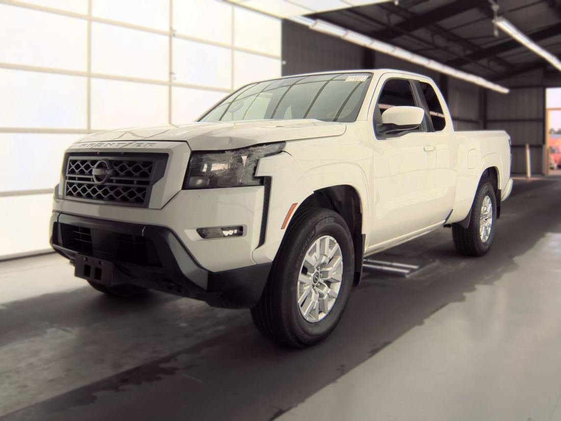 2024 NISSAN Frontier