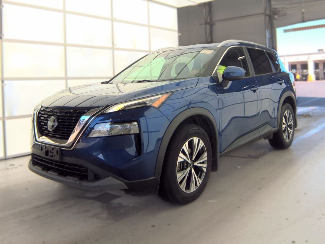 2023 NISSAN SV