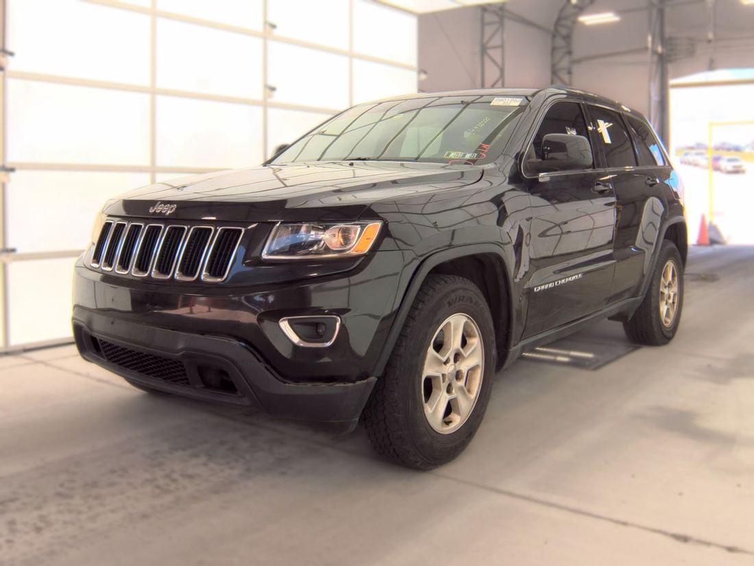2015 JEEP Laredo