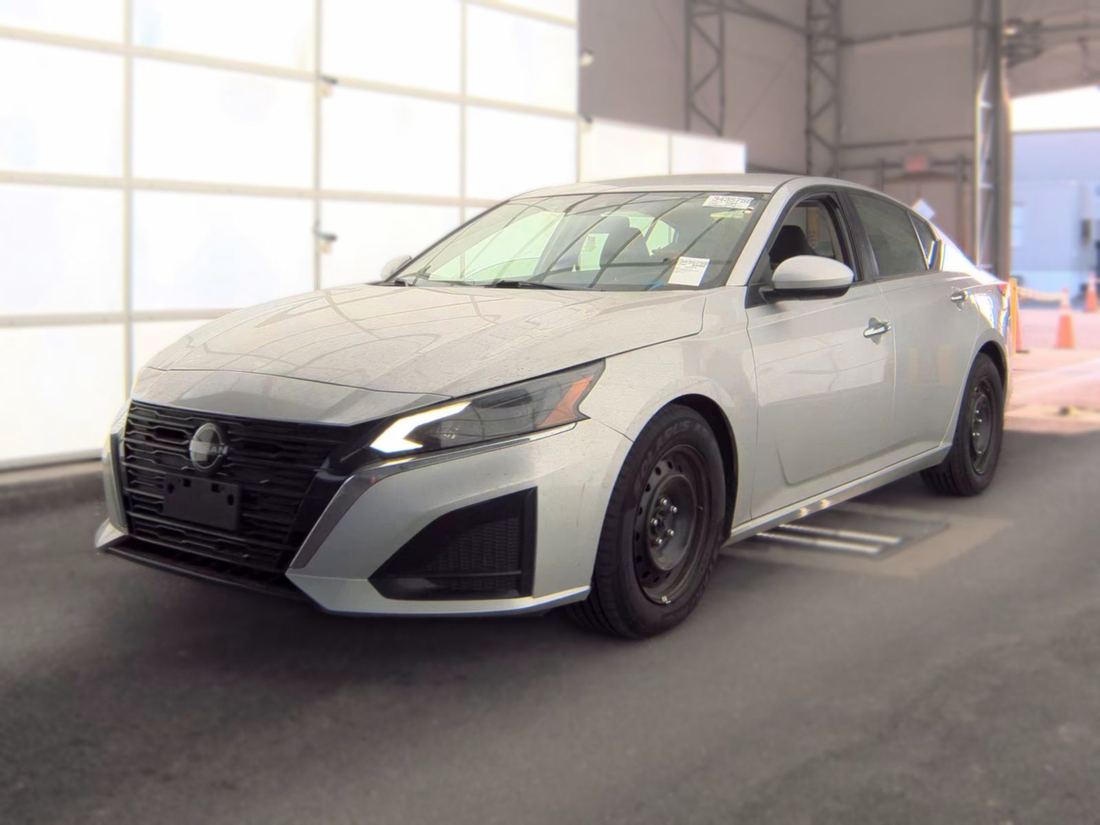 2023 NISSAN S