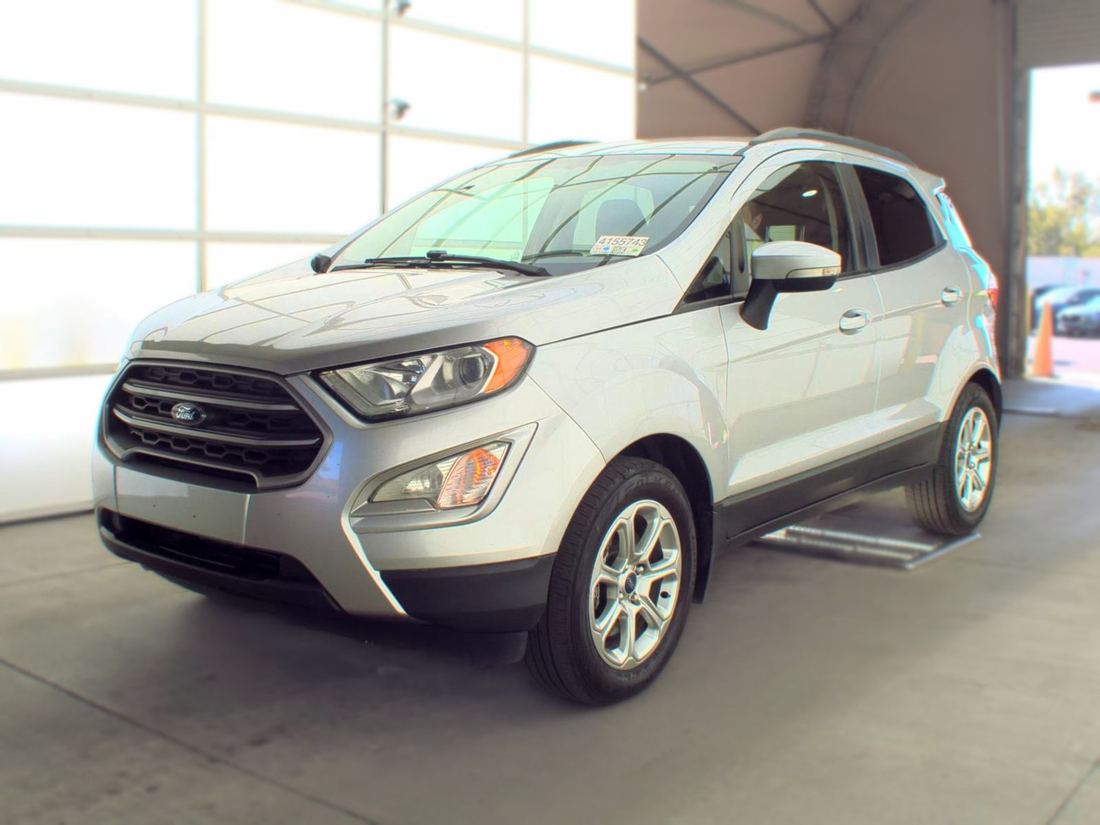 2020 FORD SE