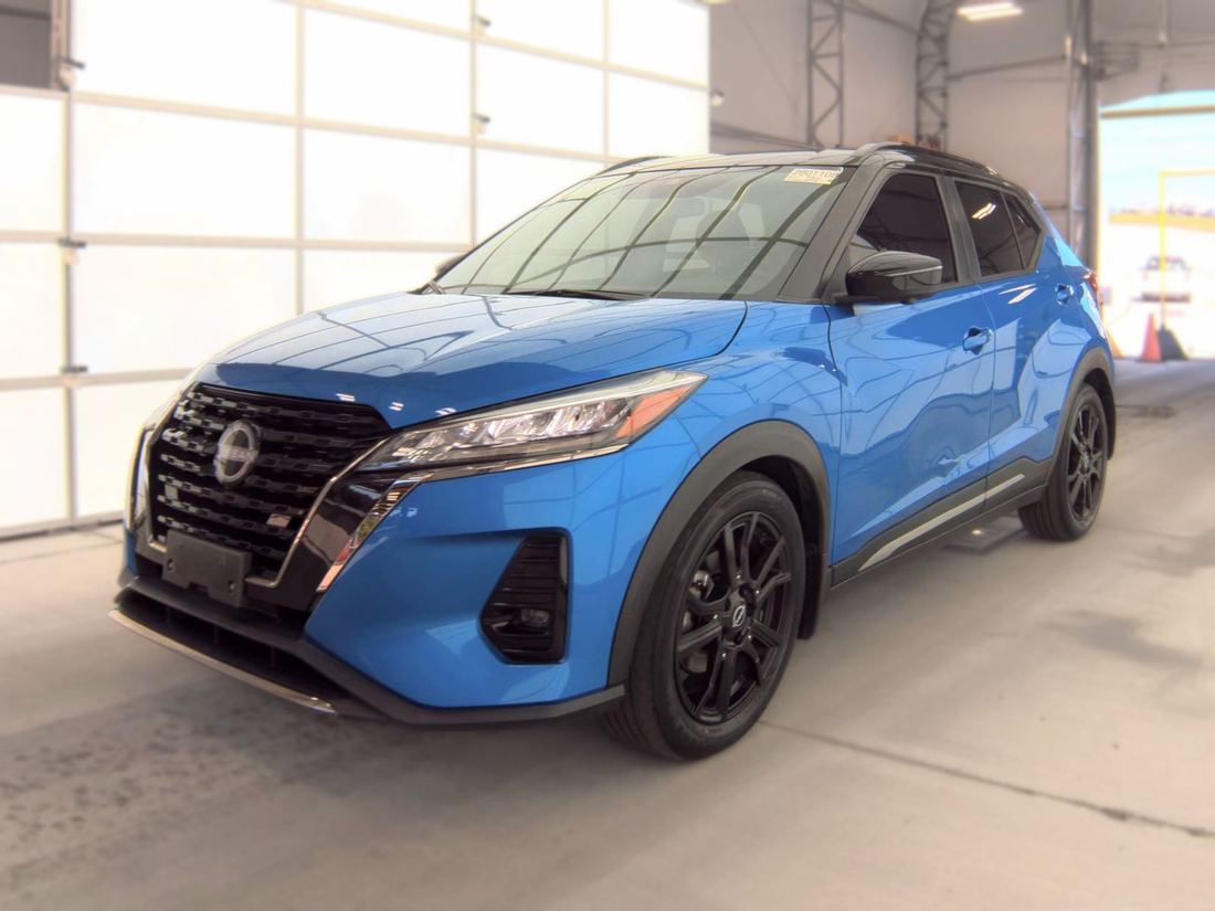 2023 NISSAN SR
