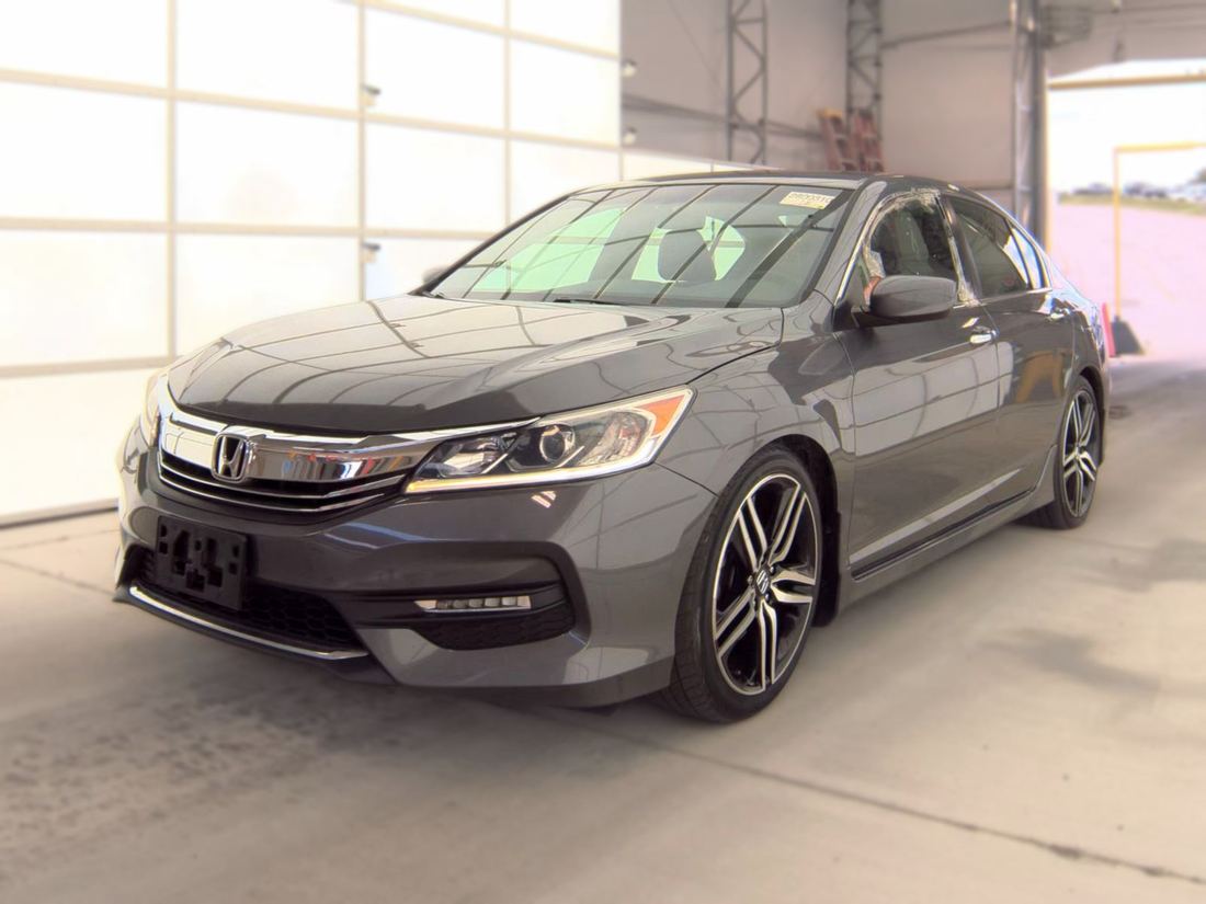 2016 HONDA Sport