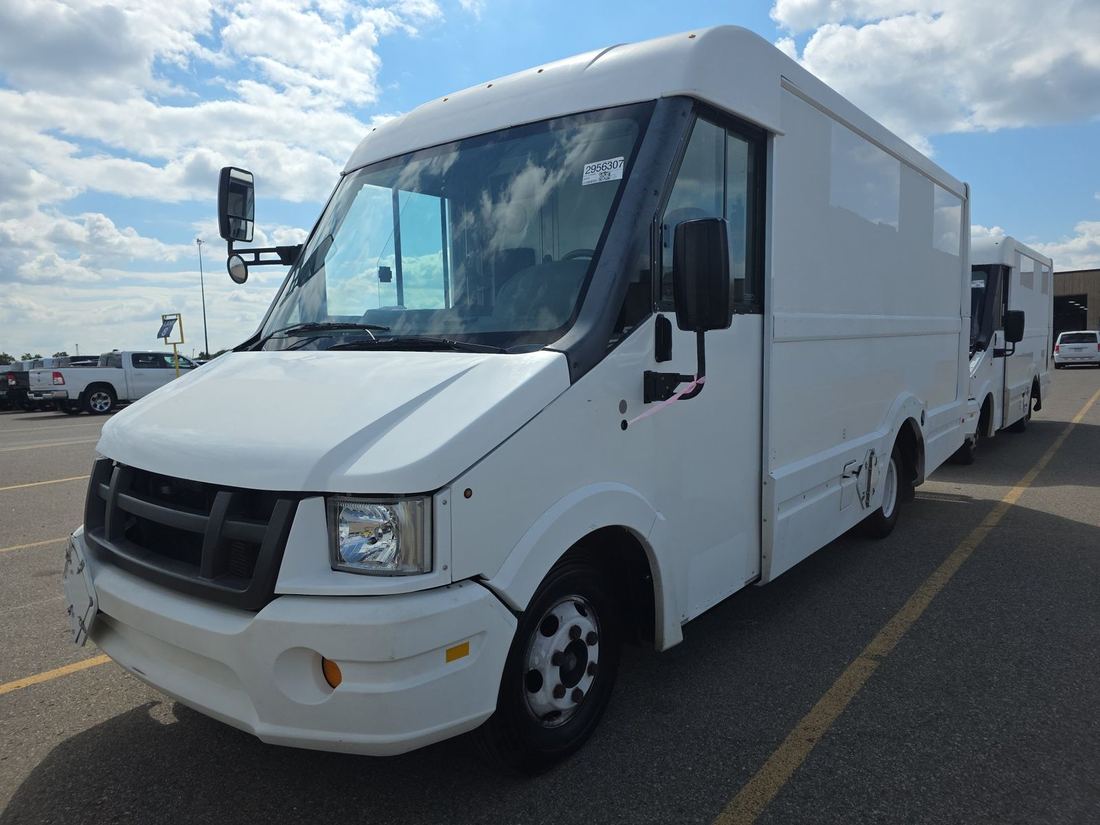2012 ISUZU NPR/NPR-HD