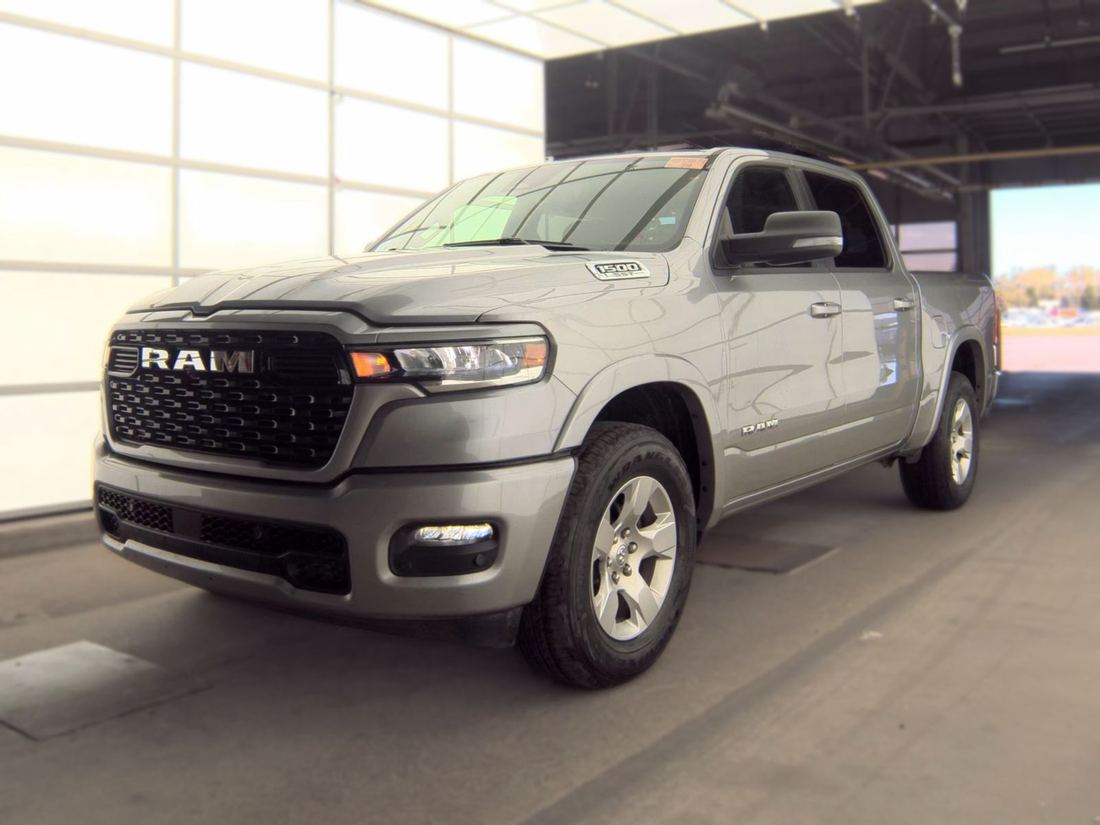 2025 RAM Big Horn/Lonestar